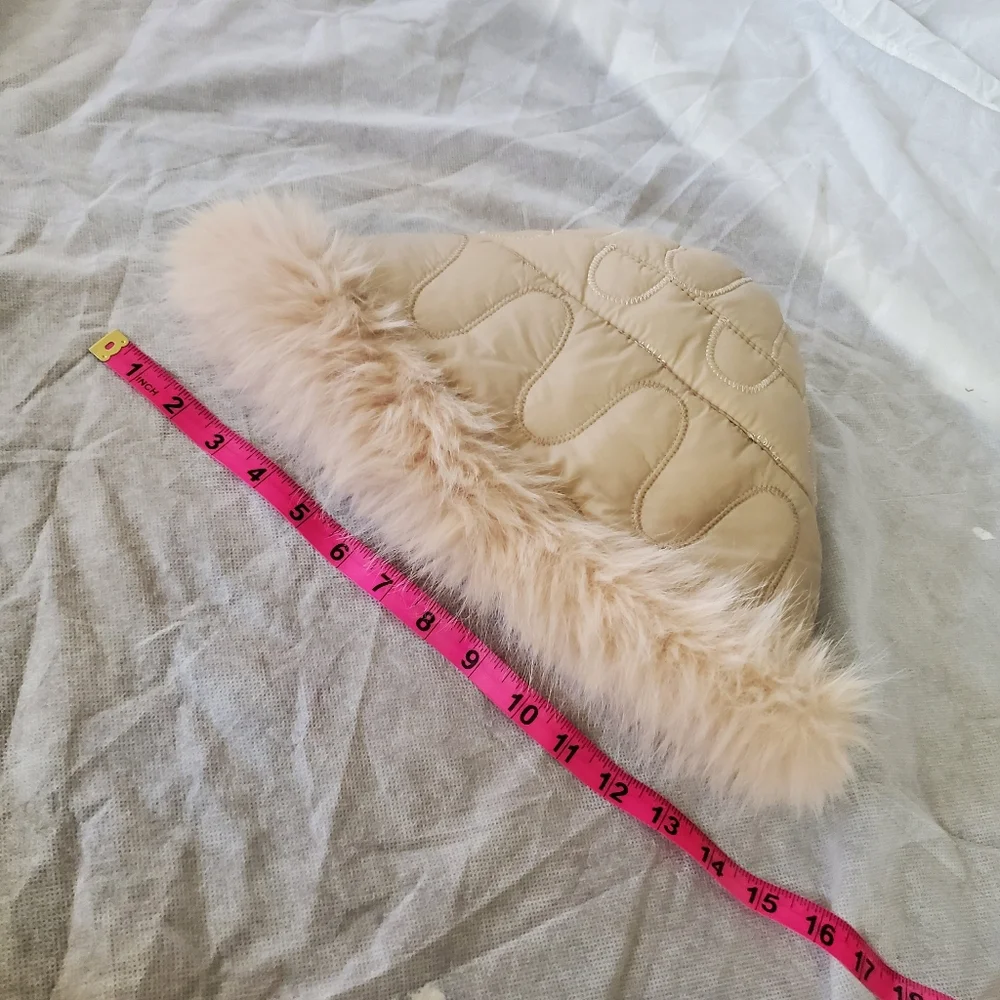 Hat - Picture 2 of 10